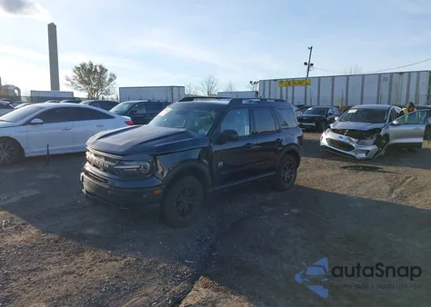 2021 Ford Bronco Sport Big Bend z USA, uszkodzony, nr VIN 3FMCR9B65MRA93821